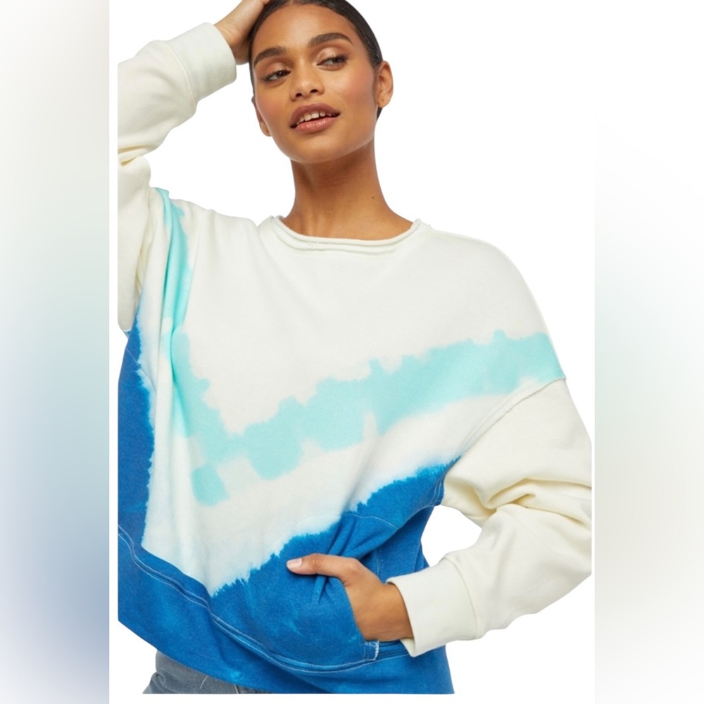 Just Fab Women’s Oversized Crewneck Blue & White Tie-Dye Sweatshirt size L